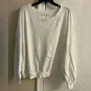 We‎ the free crewneck top sweatshirt white lightweight womens Small